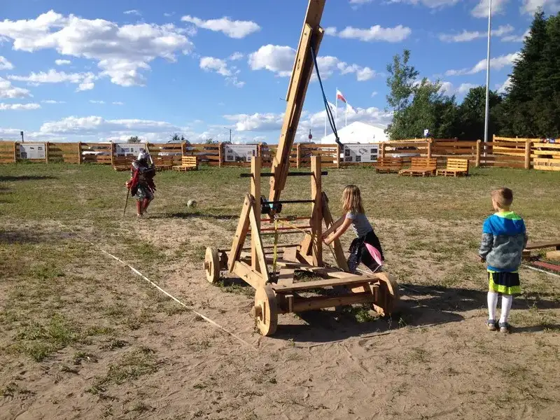 Murowana Goślina atrakcje, które zaskoczą każdego turystę