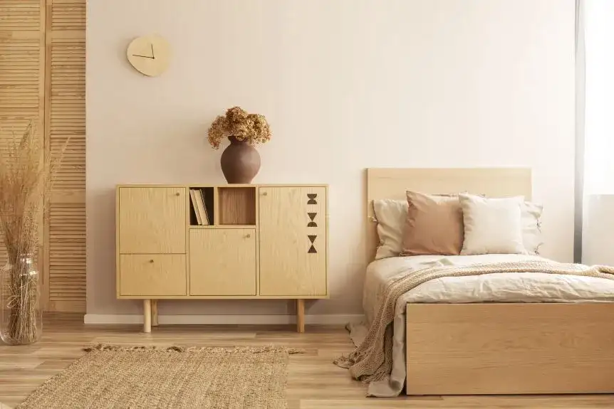 Jak pomalować meble ze sklejki - uniknij najczęstszych błędów