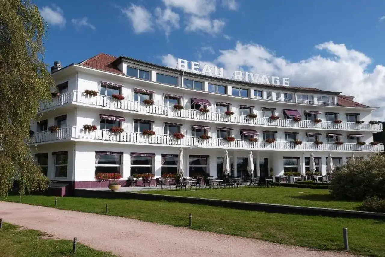 Hôtel Beau Rivage Gérardmer : Luxe 4* & Vue Lac Inoubliable