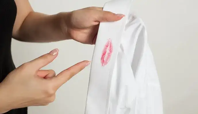 Jak udowodnić zdradę kobiecie i uniknąć utraty majątku w rozwodzie