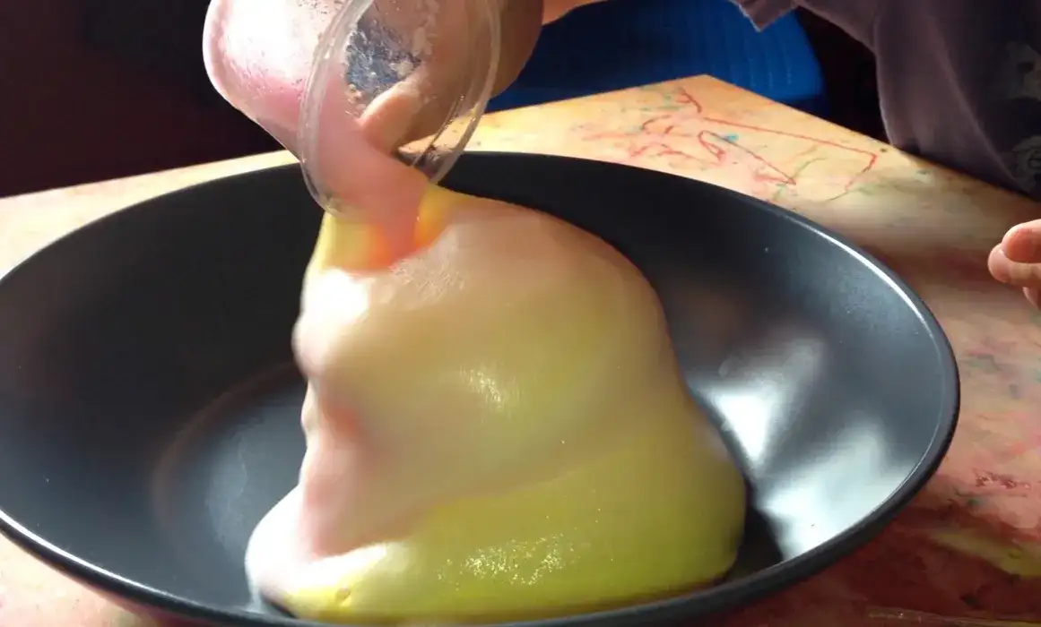 Eksperymenty z sodą: Proste, bezpieczne i dla każdego!