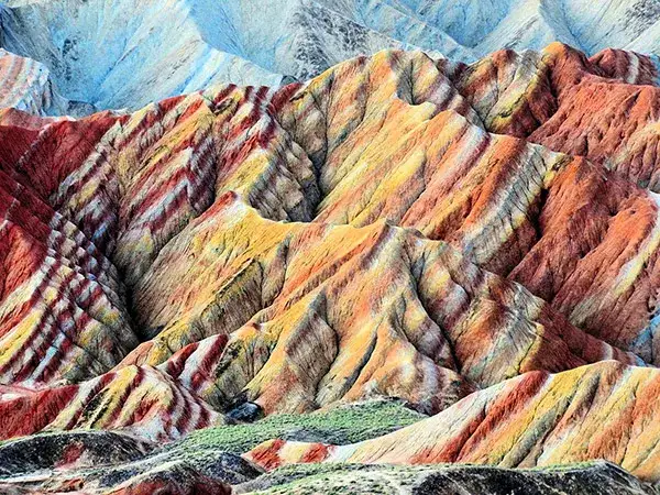 Montagne Arcobaleno Cina: la guida completa a Zhangye Danxia