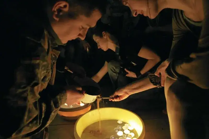 Przelewanie wosku na andrzejkach - co mówi Kościół katolicki o grzechu