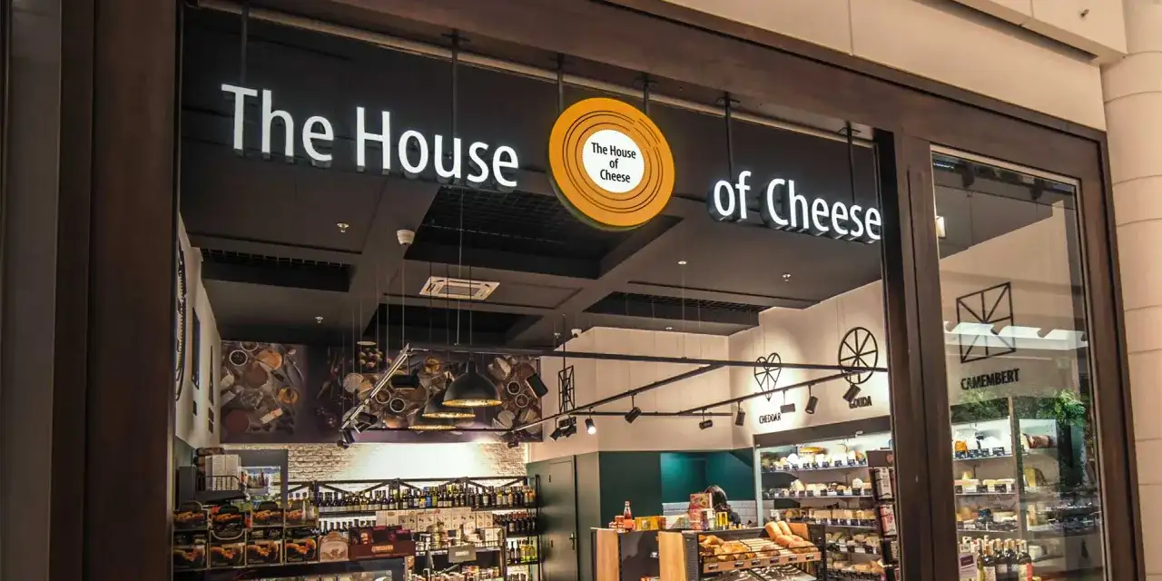 Najlepsze sklepy online z serami francuskimi - gdzie kupić oryginalne sery