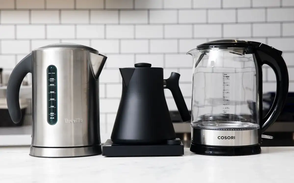 Najlepsze czajniki z regulacją temperatury – porównanie modeli i ich zalety