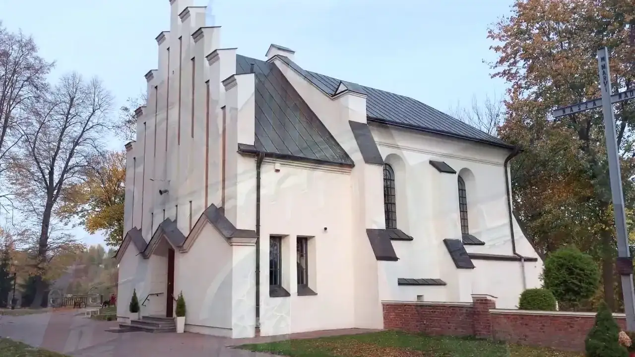 Sanktuarium w Wąwolnicy - historia, godziny mszy i dojazd dla pielgrzymów