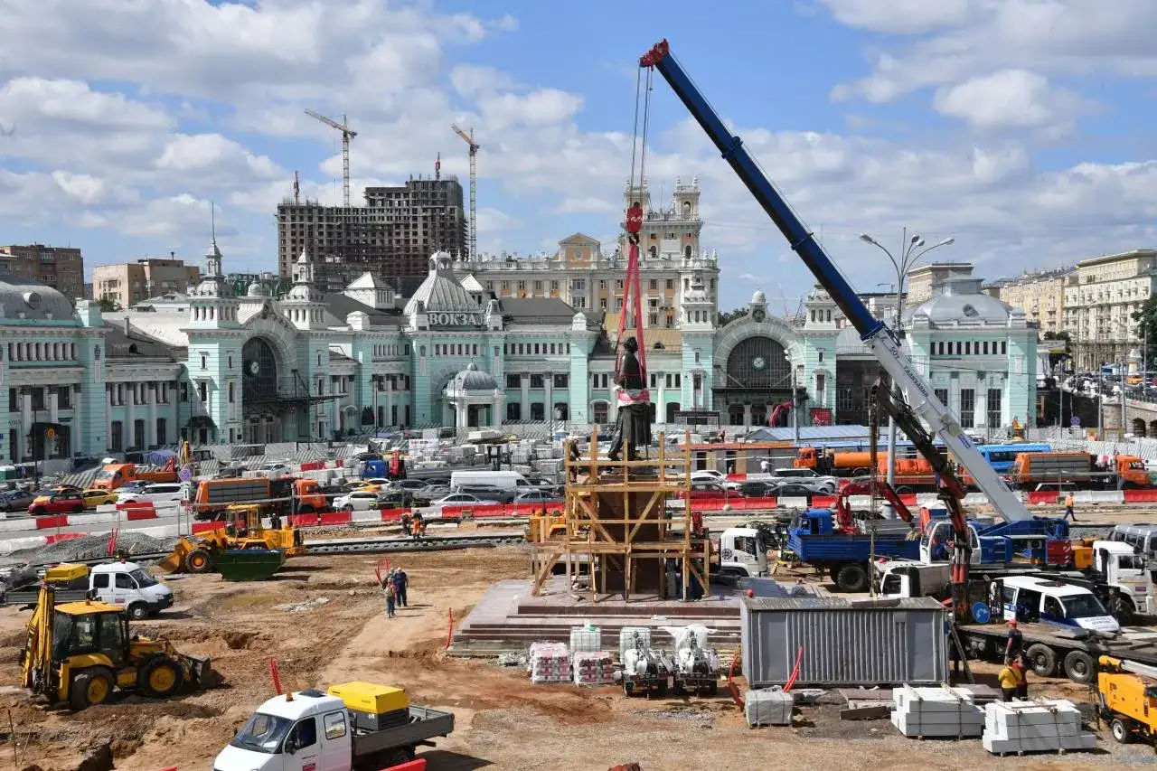 Bunt społeczny: Czy to motor postępu, czy droga do chaosu?