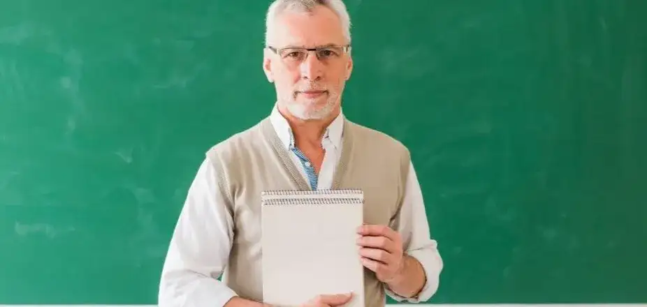 Wicedyrektor: zarządzanie oświatą obowiązek czy opcja?