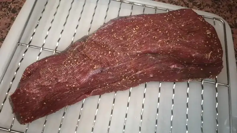 Jak przygotować szarpaną wołowinę, aby była soczysta i aromatyczna