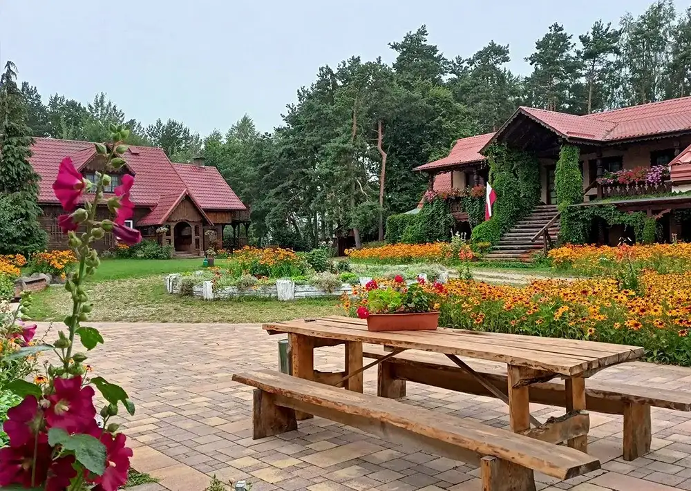 Agroturystyka Jaskółka w Sasinie - Magiczny odpoczynek w sercu Kaszub