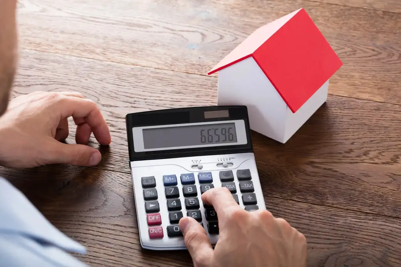 Podatek od nieruchomości kosztem firmy? Sprawdź, kiedy możesz odliczyć!