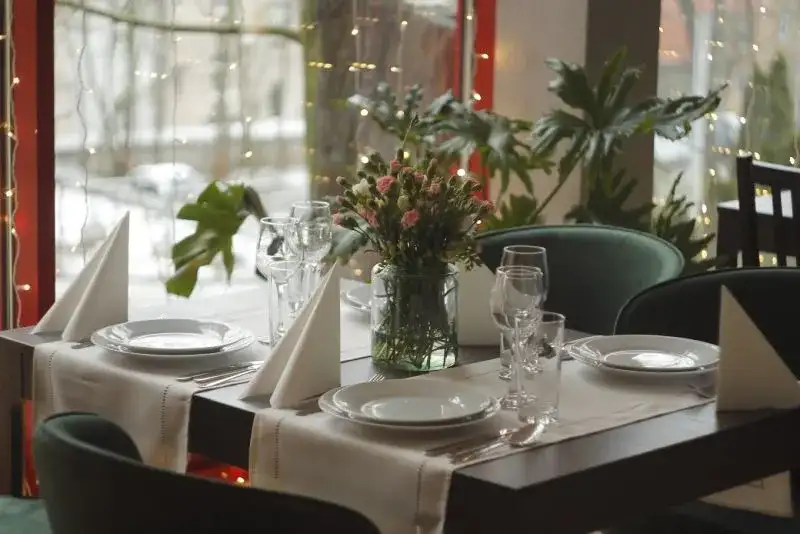 Gdzie zjeść w Gorzowie – odkryj najlepsze restauracje i smaki