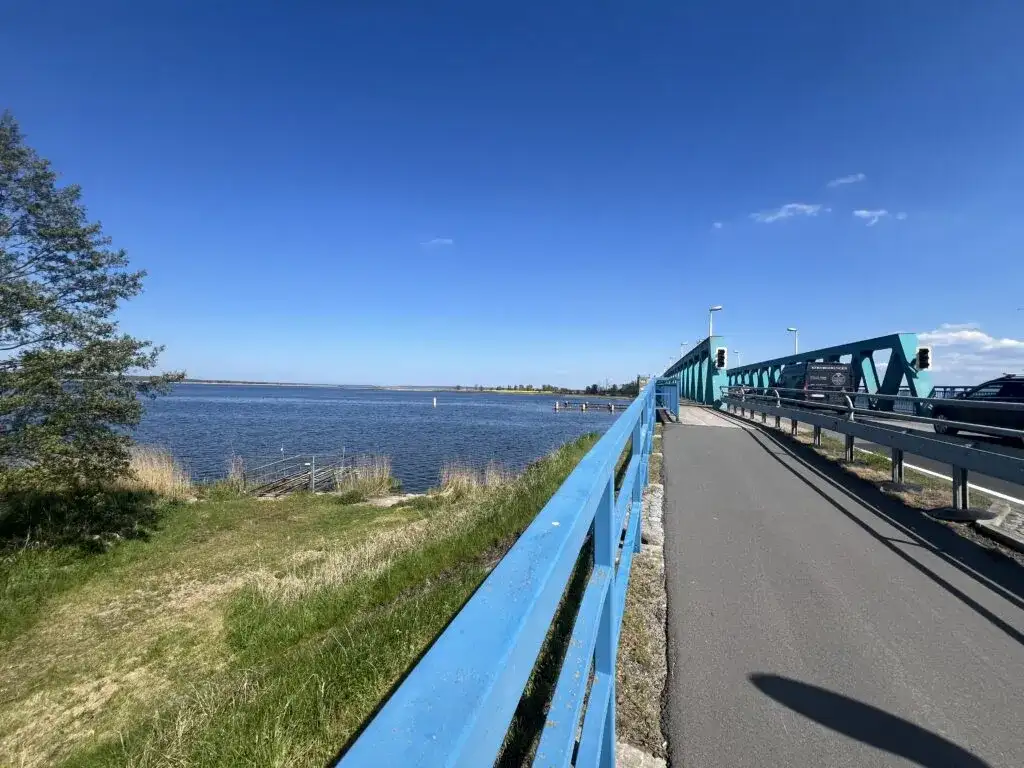 Trasa rowerowa wokół Zalewu Szczecińskiego – odkryj piękne widoki i atrakcje