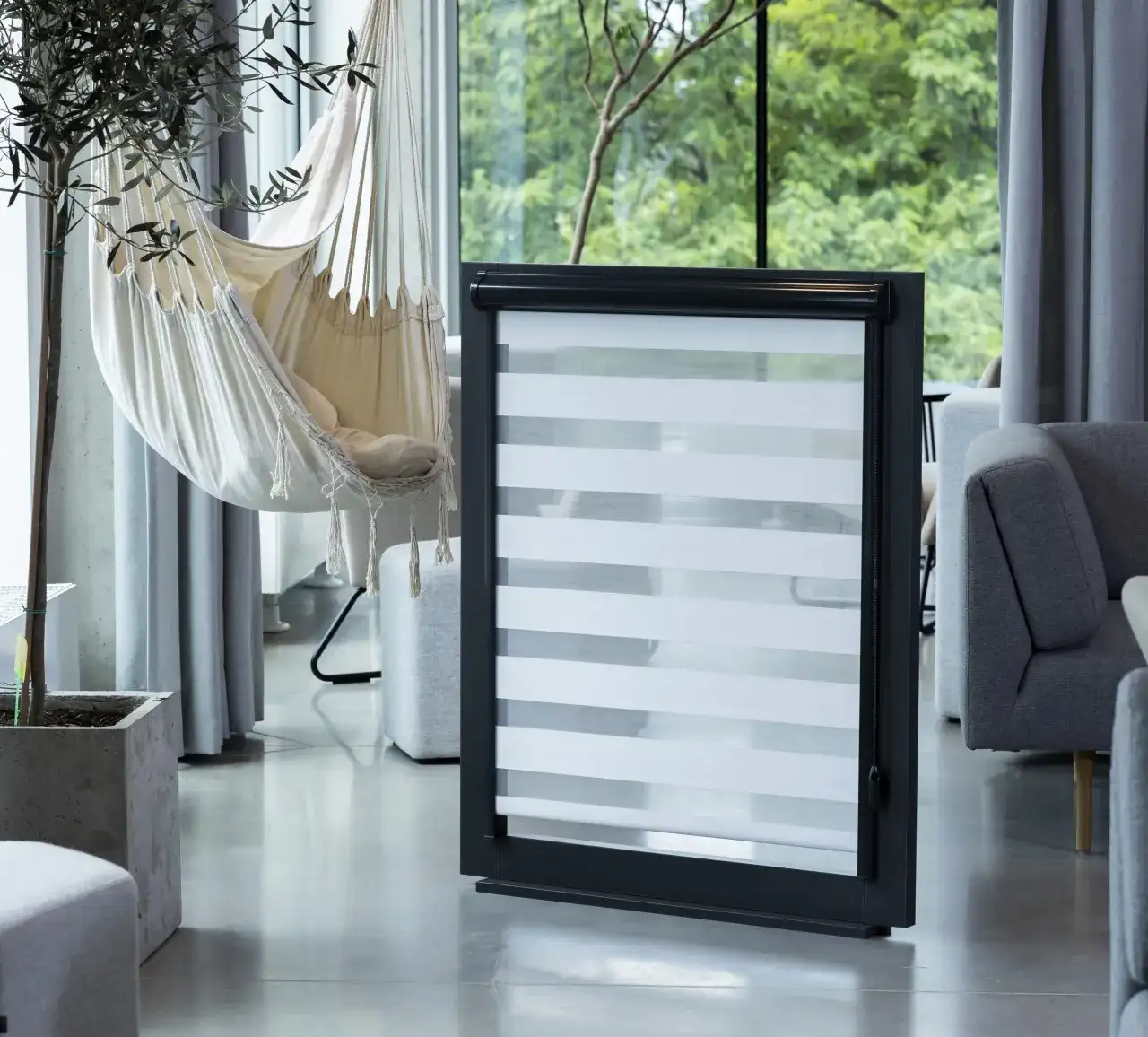 Jakie rolety wewnętrzne wybrać, aby uniknąć błędów w aranżacji?