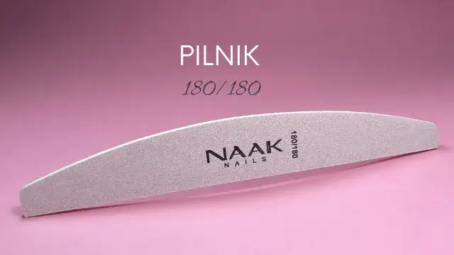 Jak zmatowić płytkę paznokcia, by uniknąć zniszczeń i uzyskać trwałość