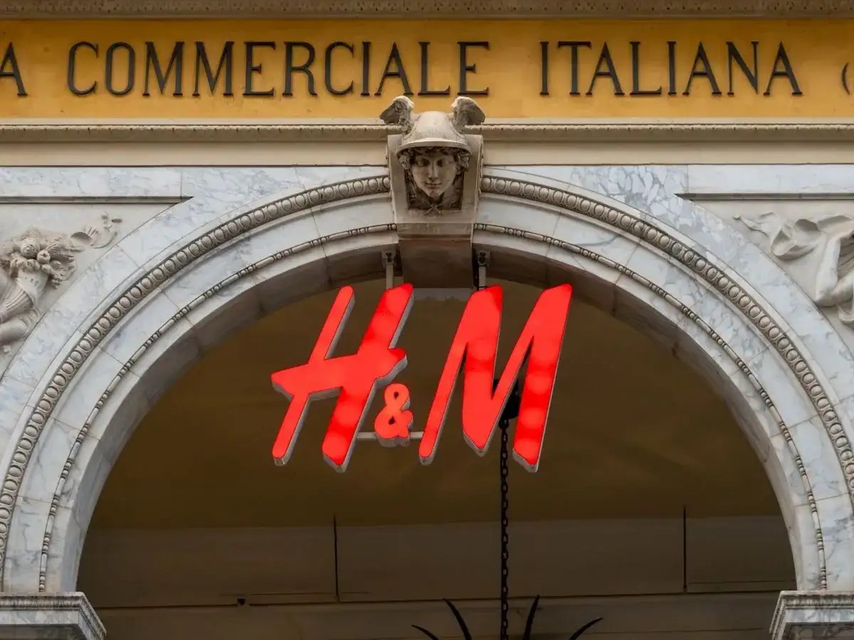 Gdzie kupić spódnicę bananową? Znajdź i stylizuj swój ideał!