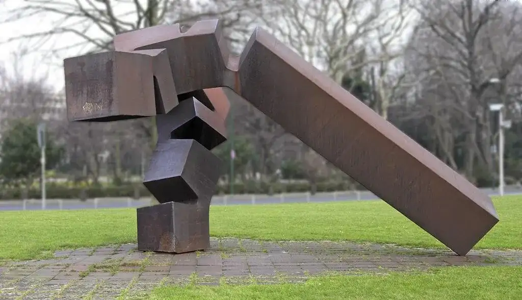 Eduardo Chillida Skulpturen: Meisterwerke, Philosophie & Wert