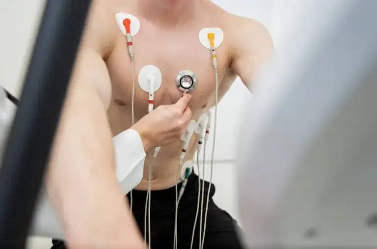 Jakie badania dla młodych piłkarzy mogą uratować ich zdrowie?