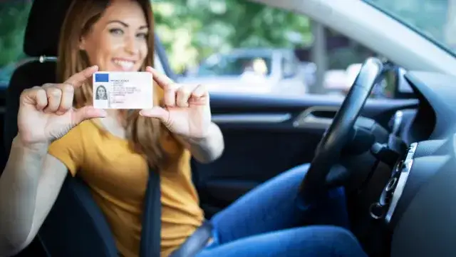 Sprawdzanie czy jest prawo jazdy - uniknij niepotrzebnych problemów