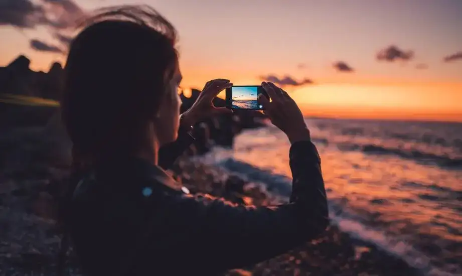 Jak poprawić jakość aparatu w telefonie i uzyskać lepsze zdjęcia