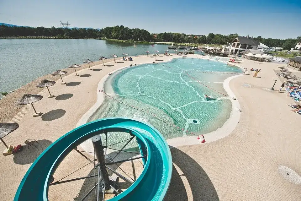 Jezioro Mucharskie: Atrakcje, plaże, okolice Plan na idealny weekend