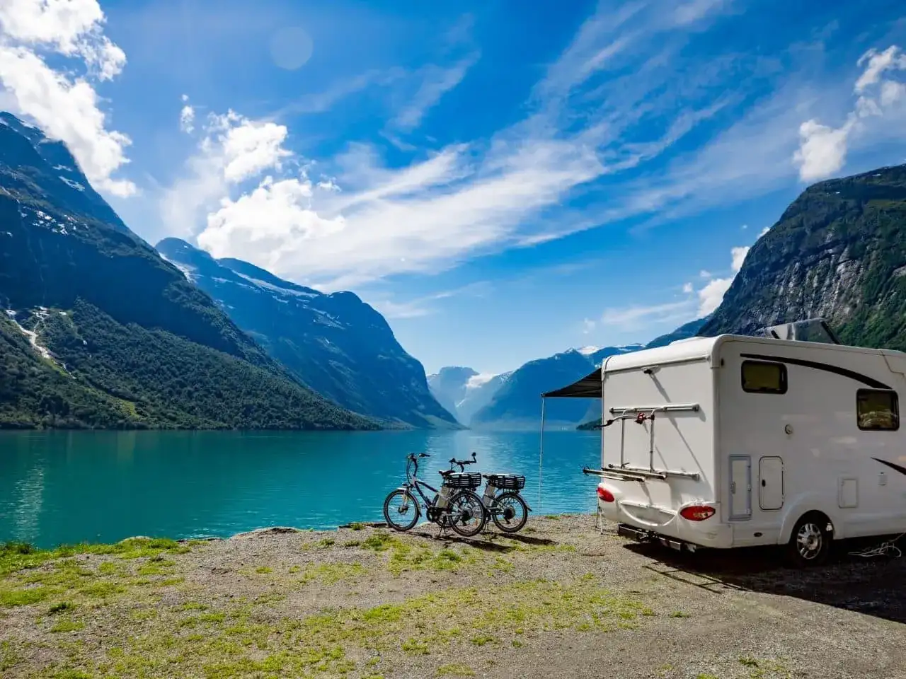 Kamperem do Norwegii: Co zabrać? Kompletny poradnik Mateusza P.