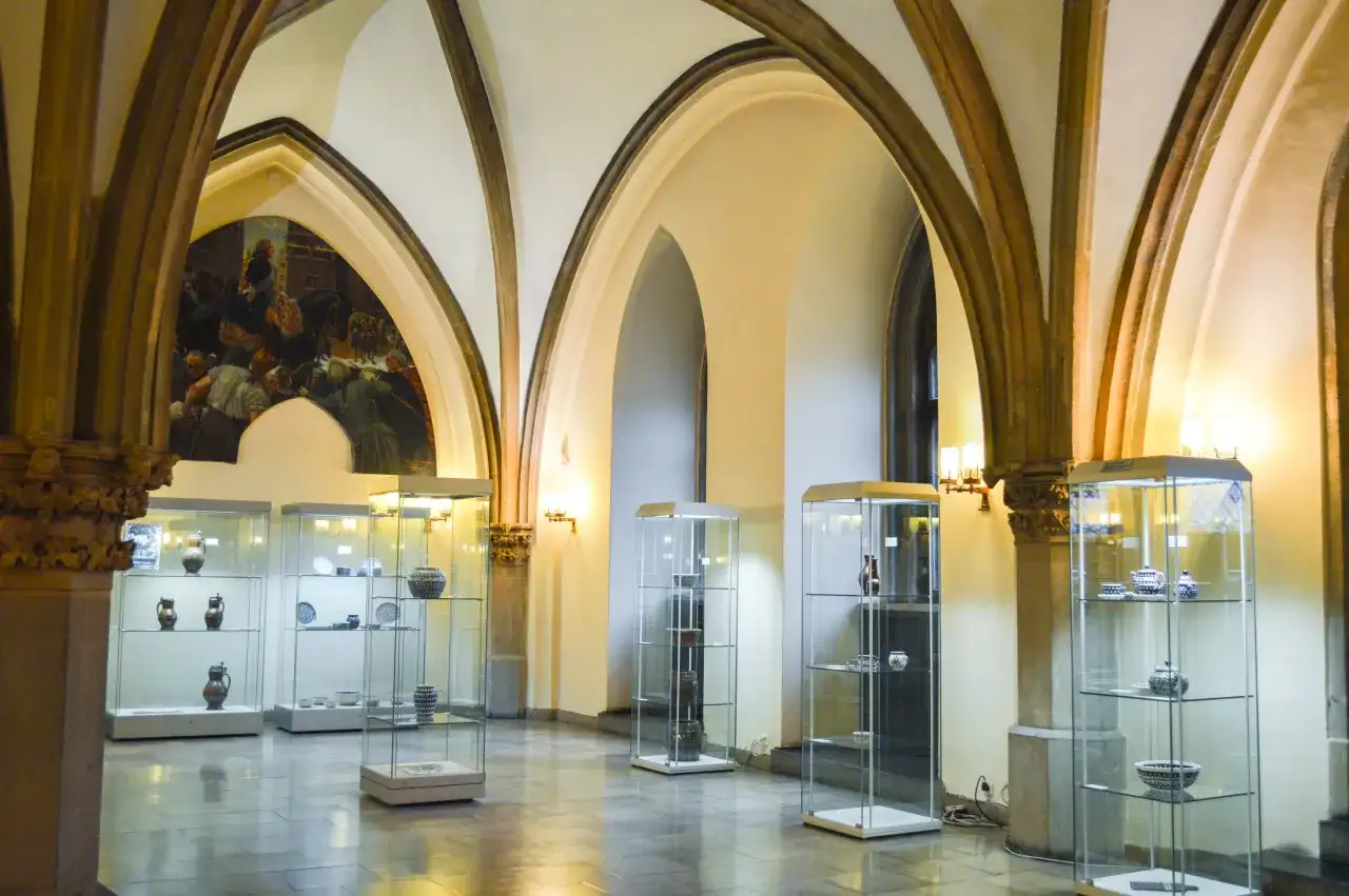 Muzeum Sztuki Mieszczańskiej: Ciekawe wystawy i godziny otwarcia