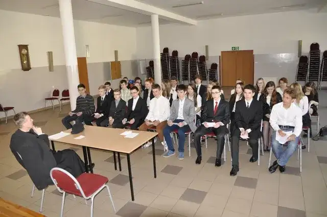 Jak wygląda egzamin do bierzmowania? Co musisz wiedzieć, aby zdać?