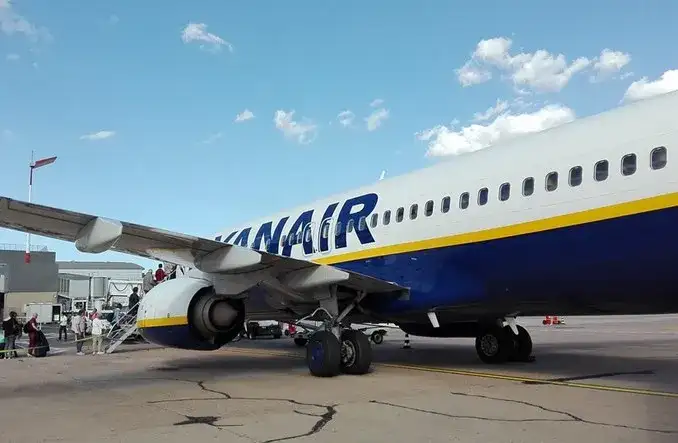 Ryanair jaka to linia - poznaj tajemnice niskokosztowego przewoźnika