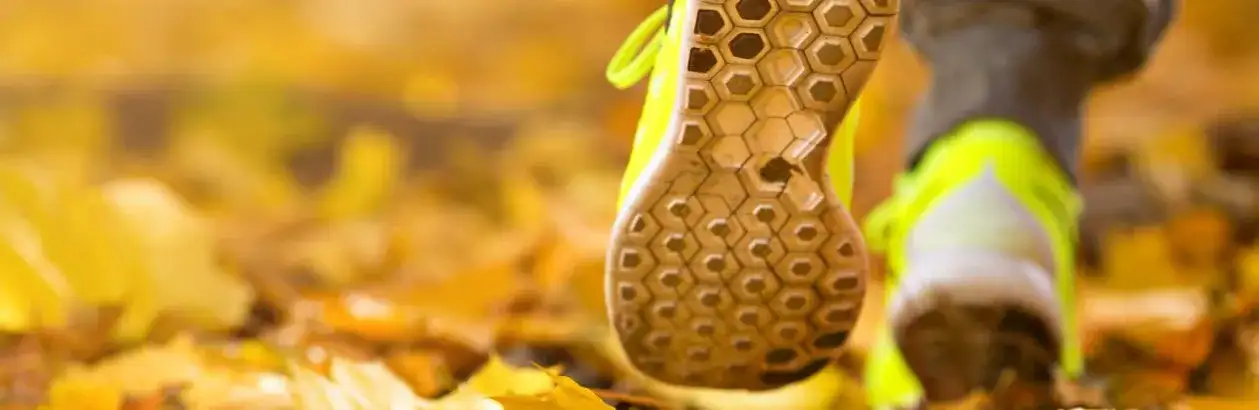 Jak szybko biega przeciętny człowiek? Poznaj zaskakujące fakty o prędkości