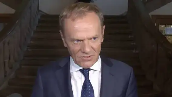 Jakie wykształcenie ma Tusk? Oto zaskakujące fakty o jego studiach