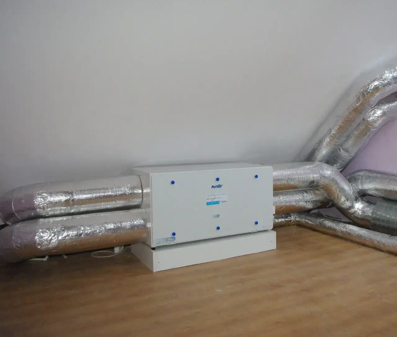 Rekuperacja a wyciąg kuchenny: Jak skutecznie połączyć systemy?