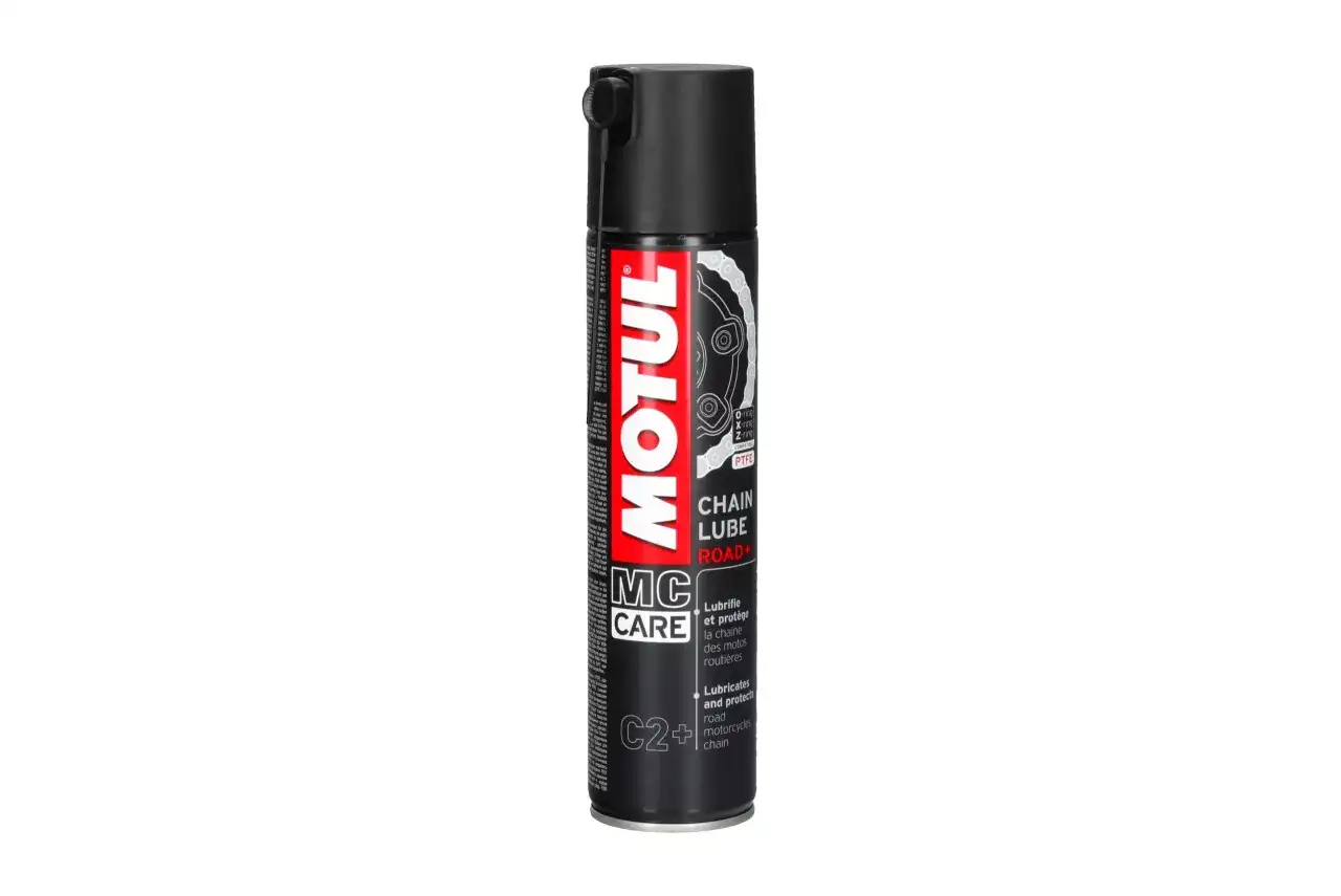 MOTUL C2+ - skuteczny smar do łańcucha, który chroni i wydłuża żywotność