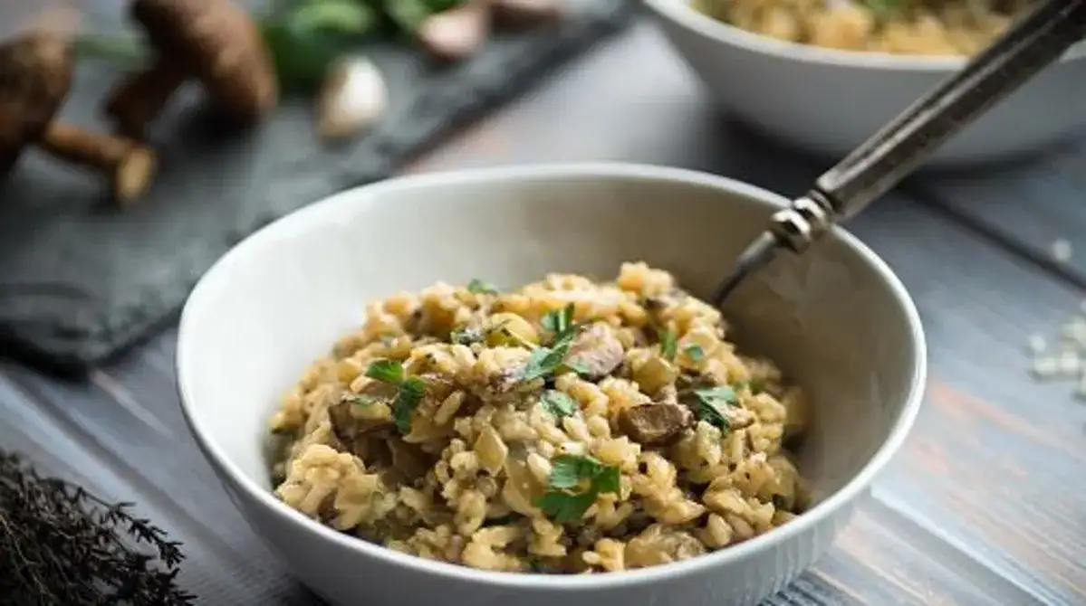 Jak zrobić risotto z grzybami – prosty przepis, który zachwyci smakiem