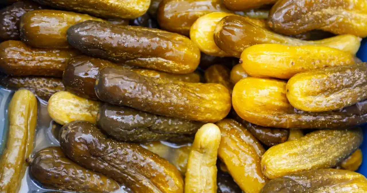 Na co są dobre ogórki kiszone? Polski superfood dla jelit i odporności