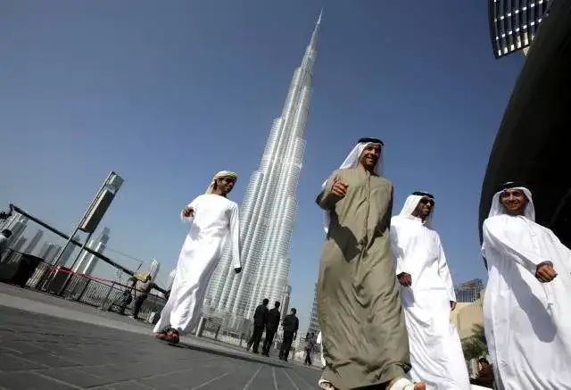 Najwyższy budynek na świecie ile ma pięter? Zaskakujące szczegóły!
