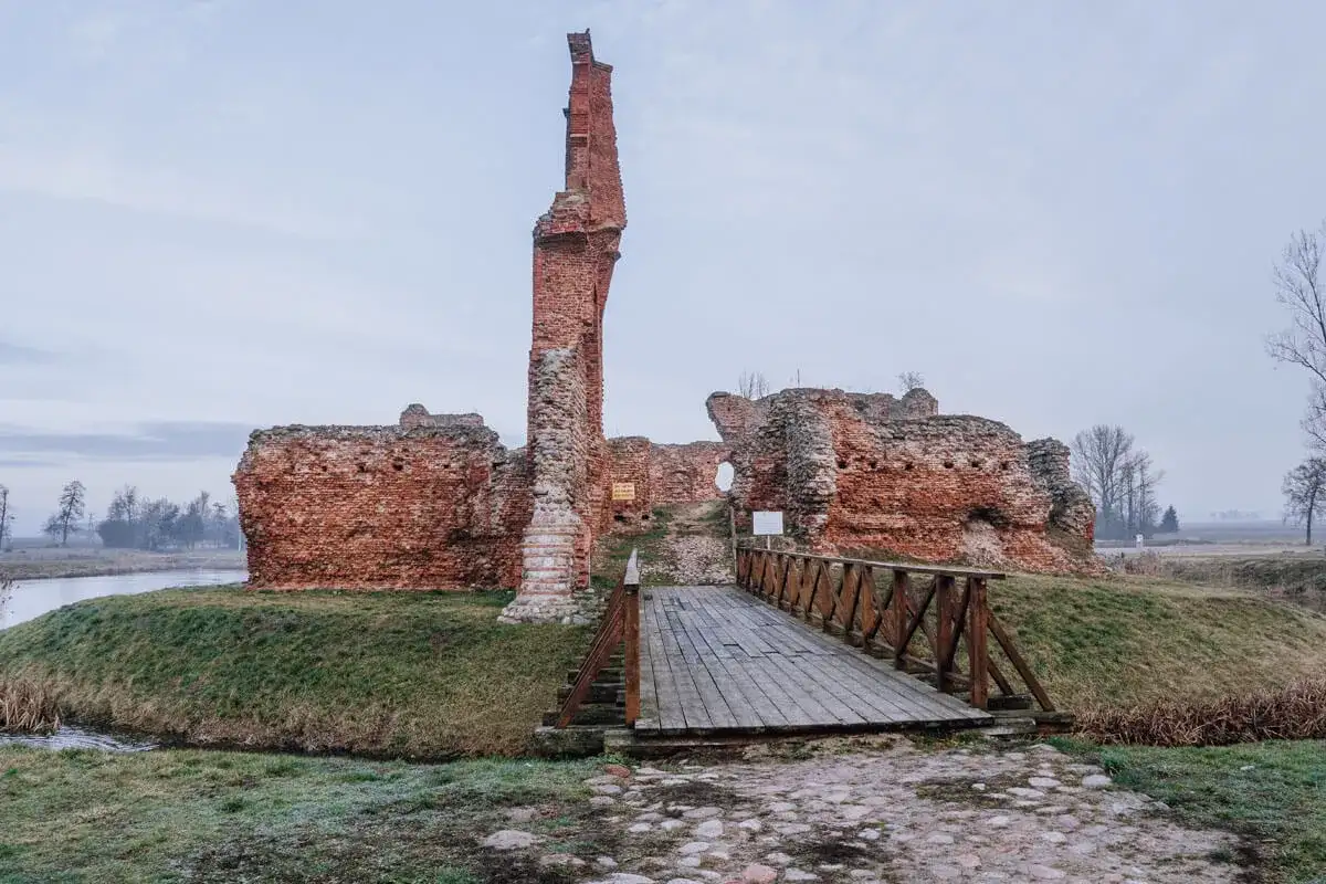 Atrakcje turystyczne łódzkie – odkryj nieznane skarby regionu