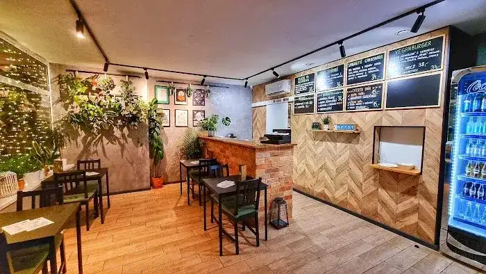 Gdzie zjeść w Jeleniej Górze? Odkryj najlepsze lokale gastronomiczne