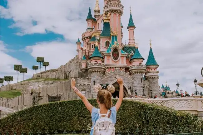 Najlepsze atrakcje w Disneylandzie Paryż, które musisz zobaczyć