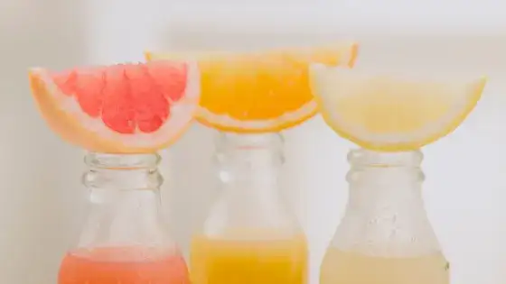 Czy sok zagęszczony jest zdrowy? Odkryj prawdę o jego właściwościach