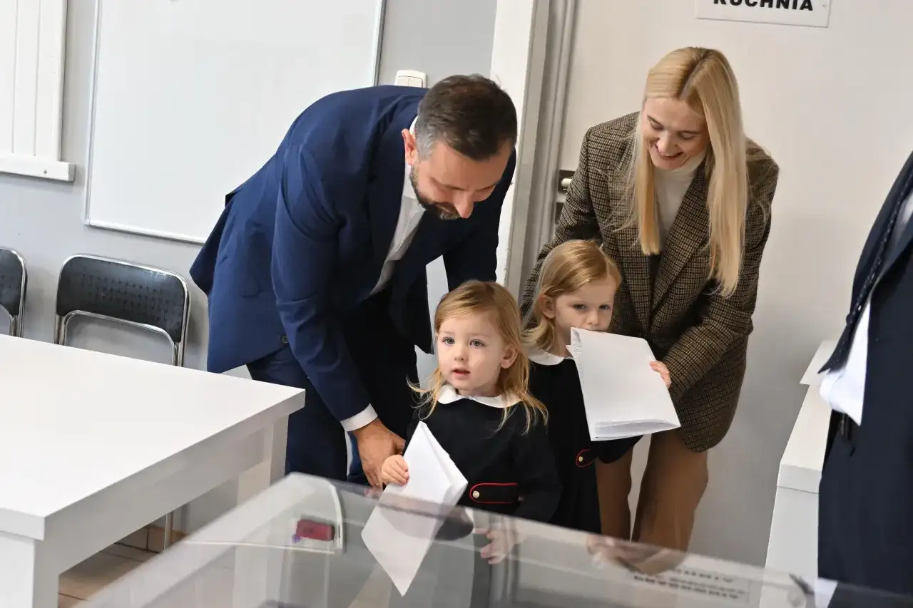 Kosiniak-Kamysz ile ma dzieci? Zaskakujące fakty o jego potomkach