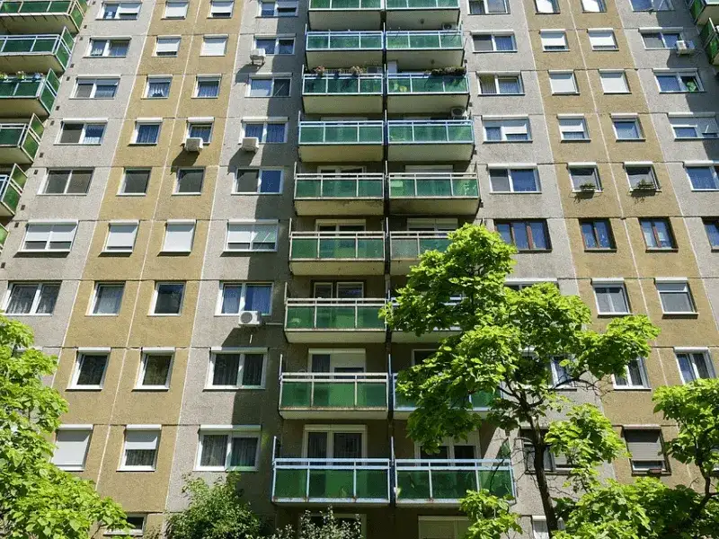 Jak przekształcić mieszkanie spółdzielcze własnościowe na odrębną własność bez problemów?