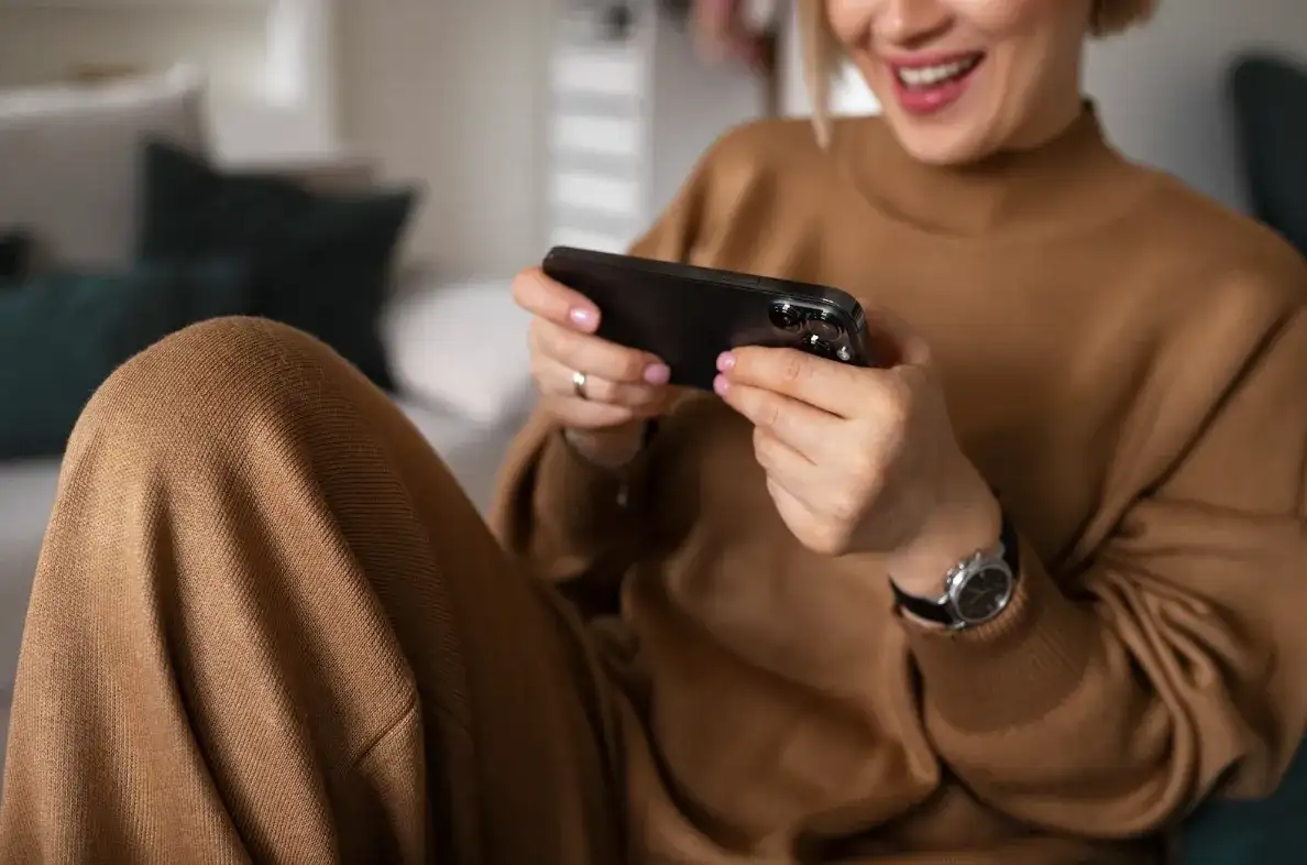 Tenisowe emocje a adrenalina w grach online – gdzie jest więcej napięcia?