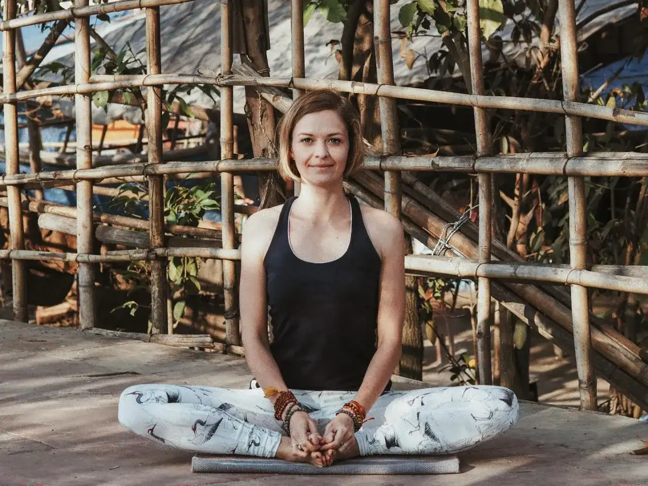 Czy joga to sport? Odkryj kontrowersje i korzyści zdrowotne