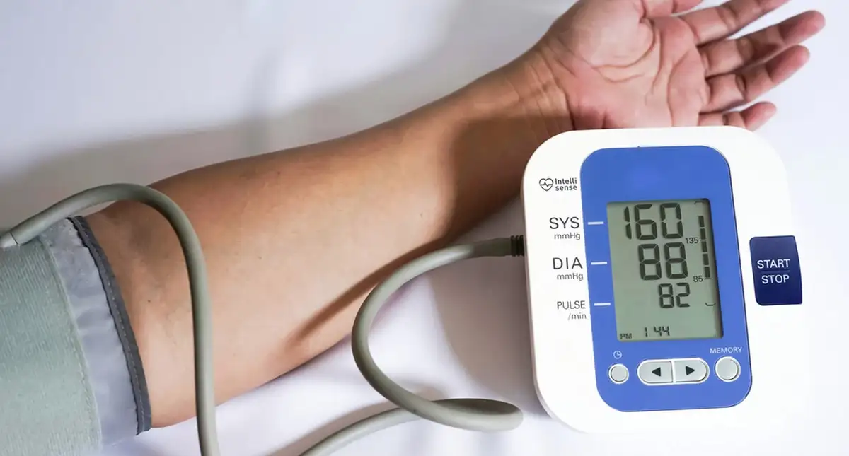 Ciśnienie rozkurczowe 90: Co oznacza takie ciśnienie?