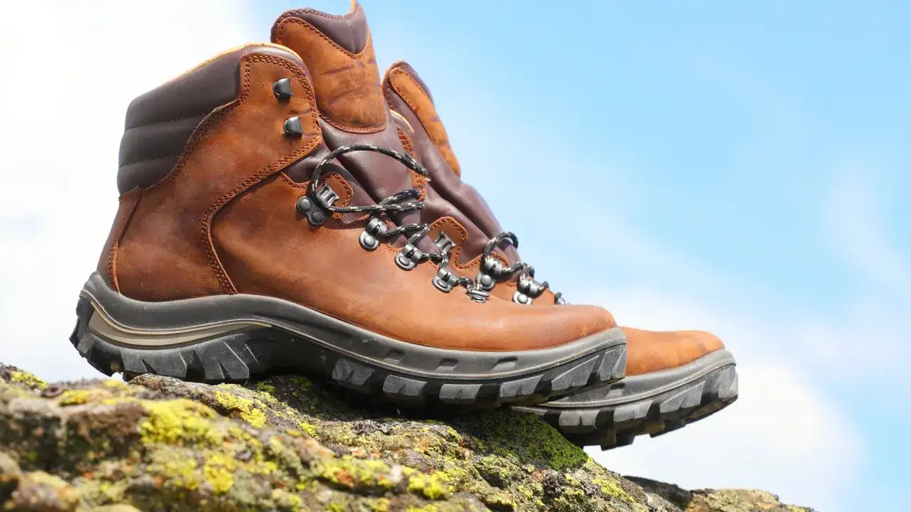 Jakie buty w Tatry latem? Uniknij błędów, wędruj bezpiecznie!