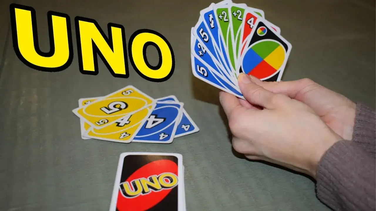 Jak wygrać w UNO? Opanuj grę i zaskocz rywali!