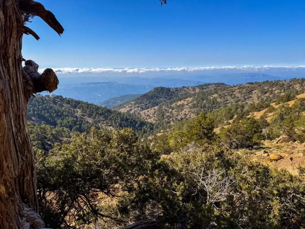Przewodnik po najwyższym szczycie Cypru, górach i wspinaczce