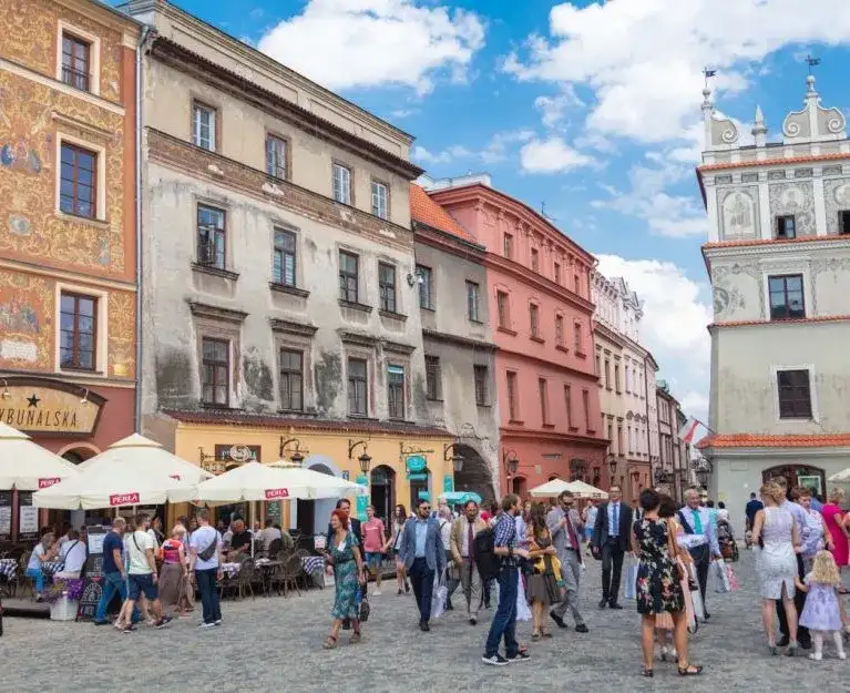 Odkryj Polskę: Najlepsze miasta na niezapomniany wyjazd