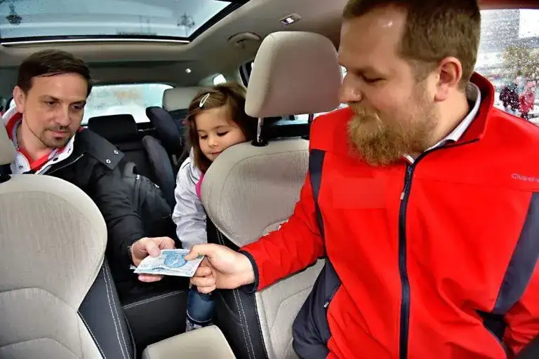 Jak skontaktować się z kierowcą BlaBlaCar i uniknąć problemów z podróżą